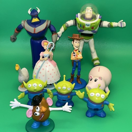 2001 hasbro disney pixar toy - disney,