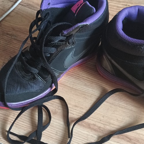 Nike women mid - mid, lace-up
