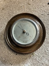 VINTAGE ANEROID BAROMETER