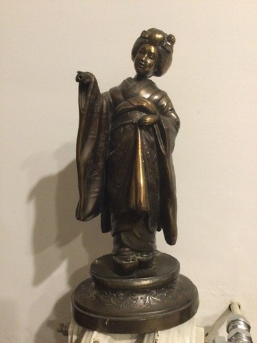 Mystery clock style geisha - clock,