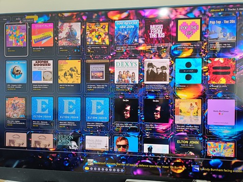 Jukebox loaded with music - pc, music*