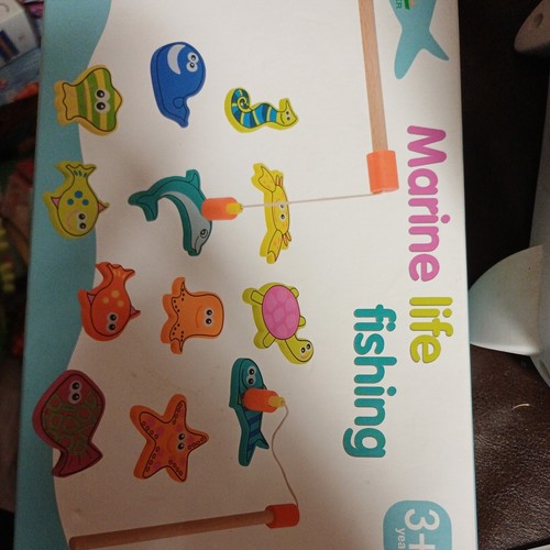 Wooden magnetic fishing - magnetic,