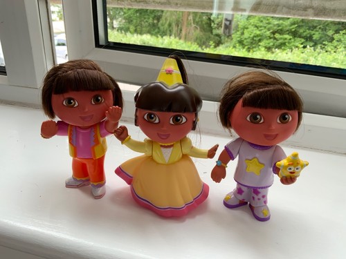 Dora the explorer - dora, (plastic