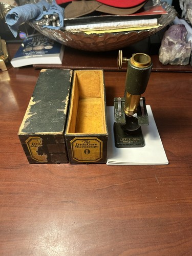 Vintage 1930s microscope - vintage,