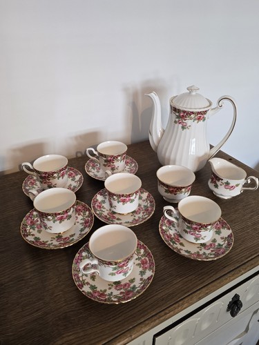 Royal stafford olde - stafford, english