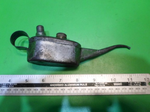 Small drip oil can ideal - drip,