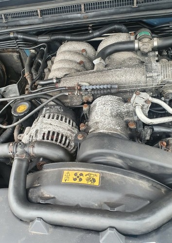 Land rover discovery - 2,