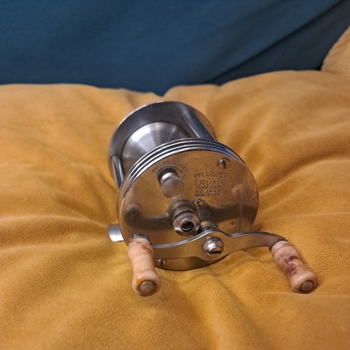 Pflueger trump 1943 - pflueger, bait