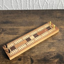 Vintage Wooden Cribbage Board Game Set with wooden With Classic Pegs. 