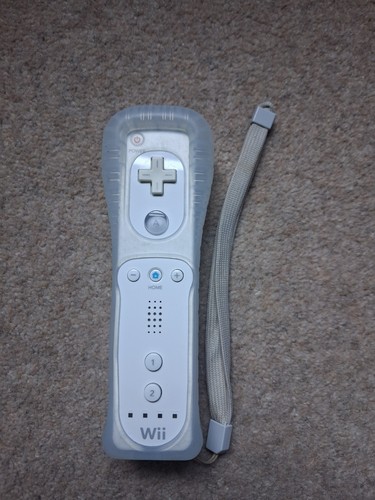 Official nintendo white wii - white,