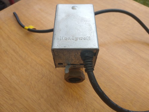 Honeywell 22mm port - , 3-port