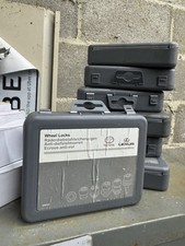 GENUINE TOYOTA COROLLA PRIUS