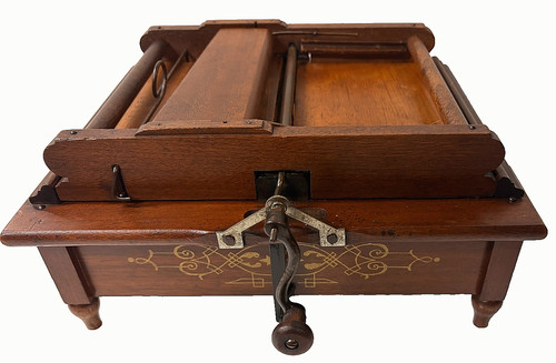Mechanical orguinette note - mechanical,