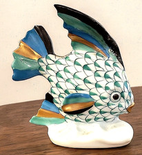 HEREND PORCELAIN ANGEL FISH