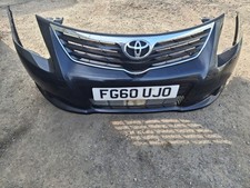 TOYOTA AVENSIS FRONT BUMPER & GRILLS FOGLIGHTS BLACK - 2010