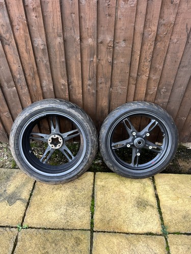 Triumph sprint 1050 wheels - sprint,