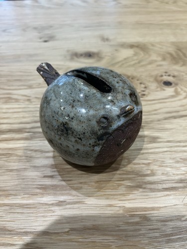 Briglin studio pottery robin - pottery,