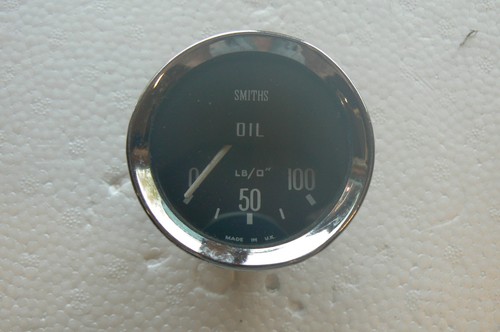 Smiths oil pressure gauge - smiths,
