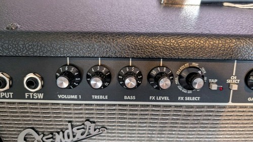 Fender champion 100 100w solid - champion,