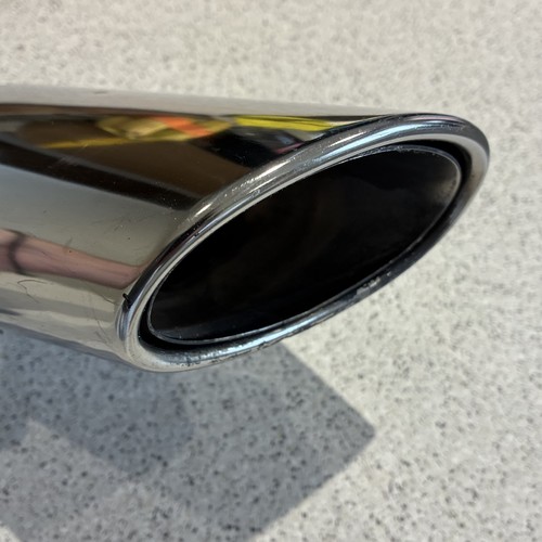 Genuine mercedes class c220 - genuine,