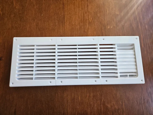 Upper fridge vent - upper, cover