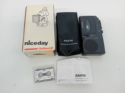 Sanyo microcassette recorder - microcassette,