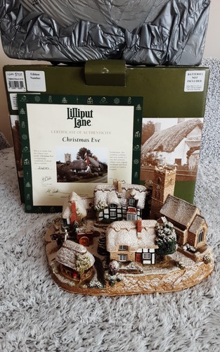Lilliput lane christmas - lane.,