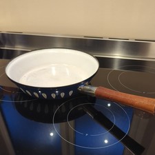 Cathrineholm Lidded pan