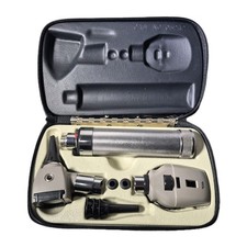 Welch Allyn ophthalmoscope and