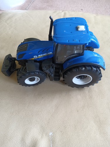 Britains farm new holland - new,
