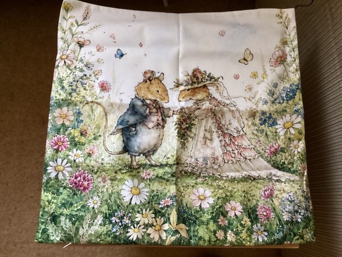 Brambly hedge poppy dusty - brambly,
