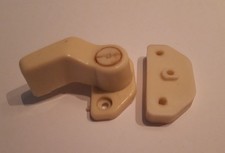 1 door latch (cling door) - 2