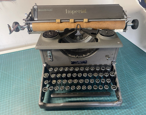 Imperial typewriter wide - typewriter,,