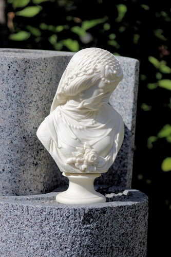 Stunning parian bust a - bust,