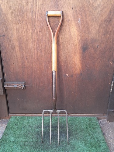 Vintage bulldog garden fork - vintage,