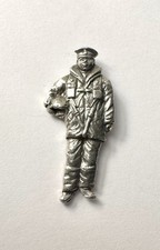 Vintage RNLI Royal National Lifeboat Institution crew member  Pin Badge