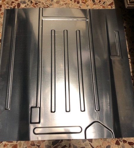 Front floor panel - right, left