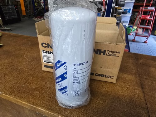 New holland cnh hydraulic oil - new,