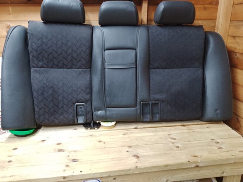 Rear seats half leather - rear,
