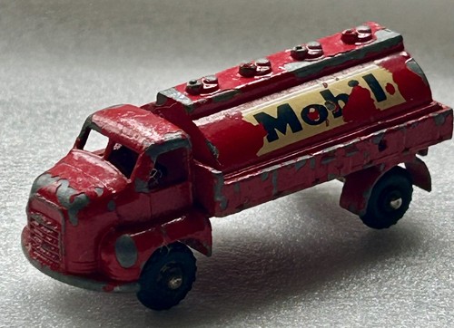 Vintage budgie model tanker - budgie,