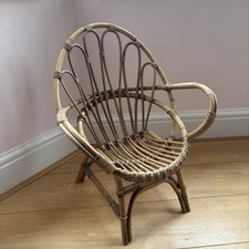 Vintage Rattan Shell Shaped