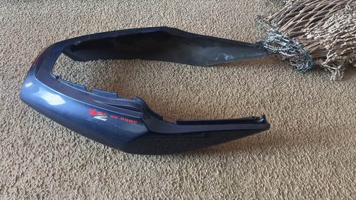 Honda vtr 1000 tail plastic - honda,