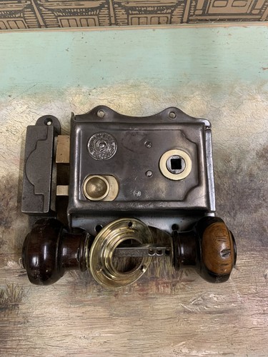 Old victorian rim - old, lock