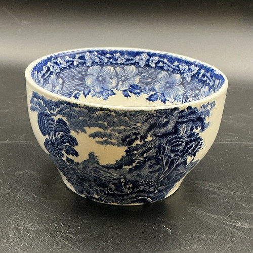 Wedgwood woodland blue white - woodland, &