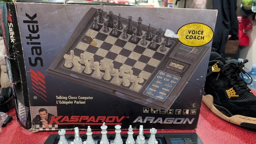 Saitek kasparov aragon - kasparov,