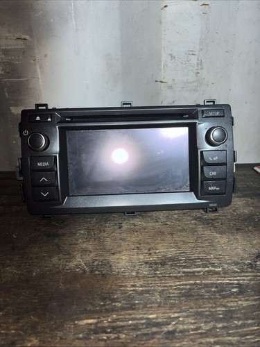 Toyota auris sat nav stereo - auris,