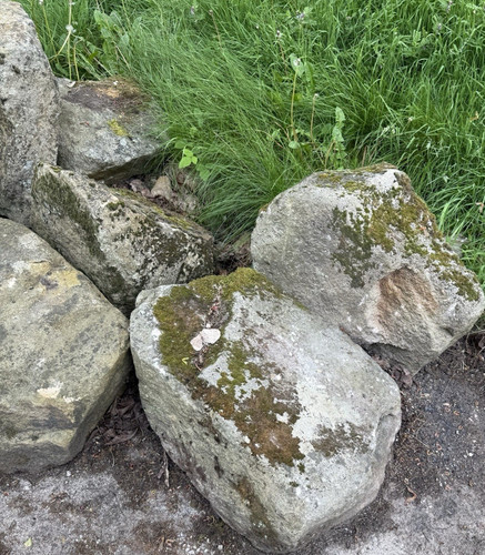 Grey landscape rock boulder - grey,
