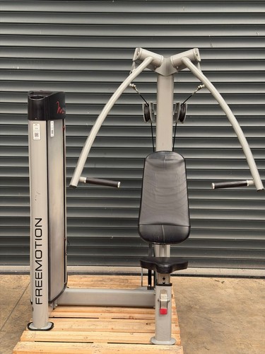 Freemotion chest press - chest,