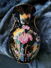 Vintage Leonardo Collection Japanese Black Pottery Vase Golden Trim Flowers