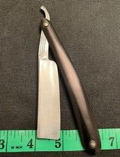 Antique Razor By Wade &